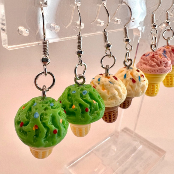 Ice Cream Earrings - Summer Earrings - Beach Vacation Earrings - Dessert Earring - Picture 4 of 10